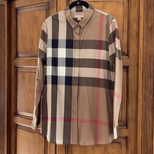 Burberry Brit nova check long sleeve very nice blouse!